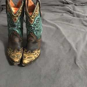 Cowgirl boots by dan post